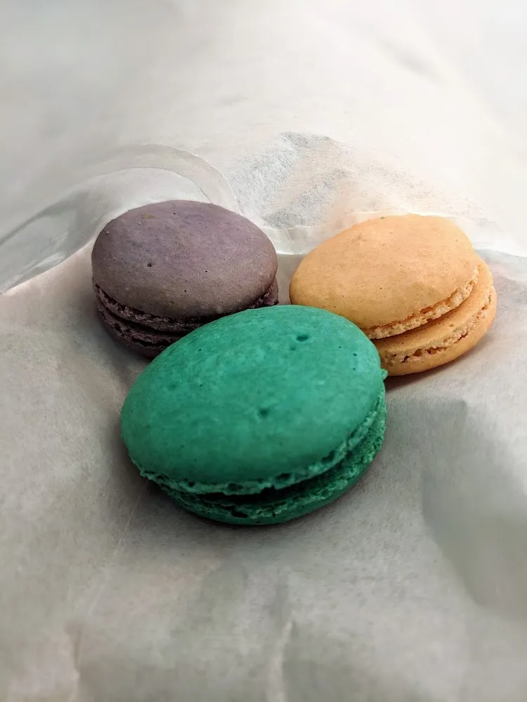 French Macrons